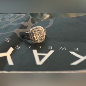 Diamond fashion ring